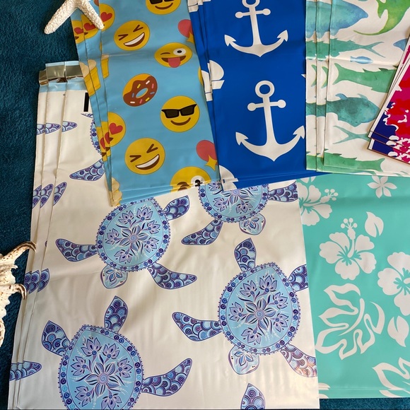 24 Pack 10X13 Blue Summer Poly Mailers PRICE FIRM - Picture 15 of 16